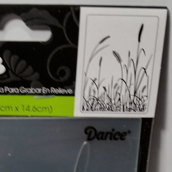 Darice Embossing Folder Grass - Picture 2 of 5